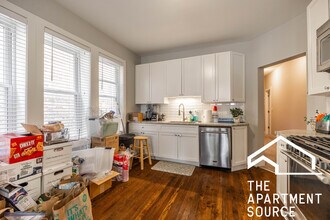 3022 N Avers Ave in Chicago, IL - Building Photo - Building Photo