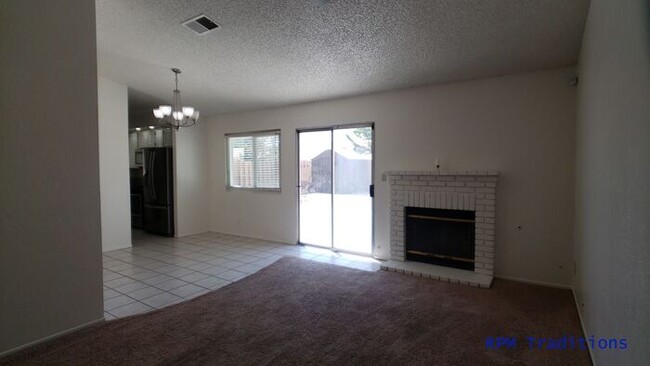 3336 Kellie Ave in Rosamond, CA - Building Photo - Building Photo