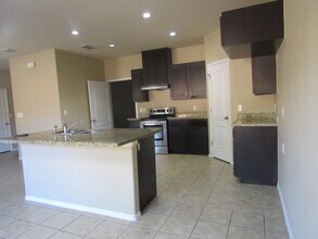 6106 Eusebio Dr in Laredo, TX - Building Photo - Building Photo