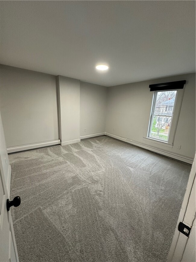 414 Matthew St in Elmira, NY - Building Photo - Building Photo