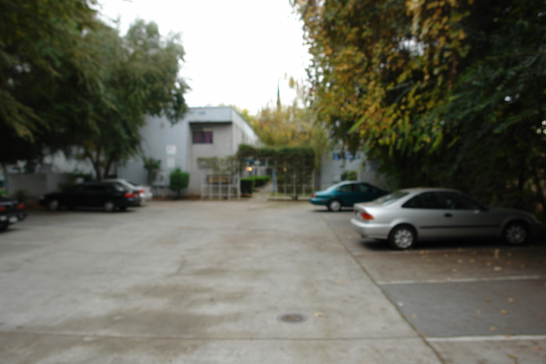 649 W 2nd Ave in Chico, CA - Building Photo