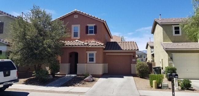 7631 E Desert Overlook Dr