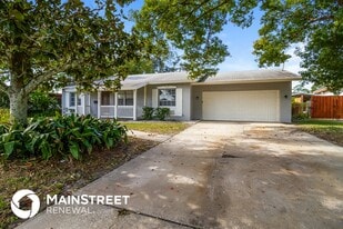 1729 Puritan Ave in Winter Park, FL - Building Photo