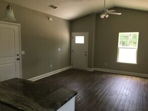 7721 Old Kings Rd in Jacksonville, FL - Building Photo - Building Photo