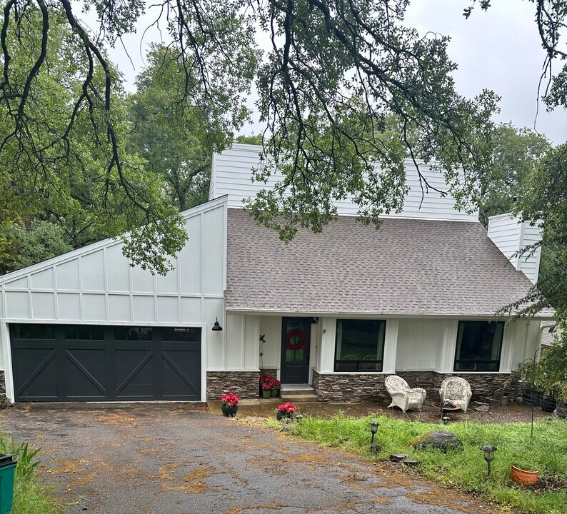 17712 Minnow Way in Penn Valley, CA - Building Photo