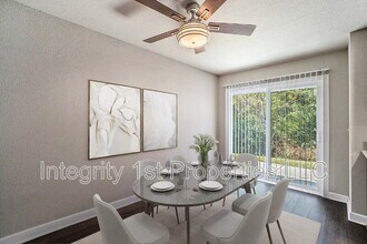 6295 NE 44th St in Kansas City, MO - Building Photo - Building Photo