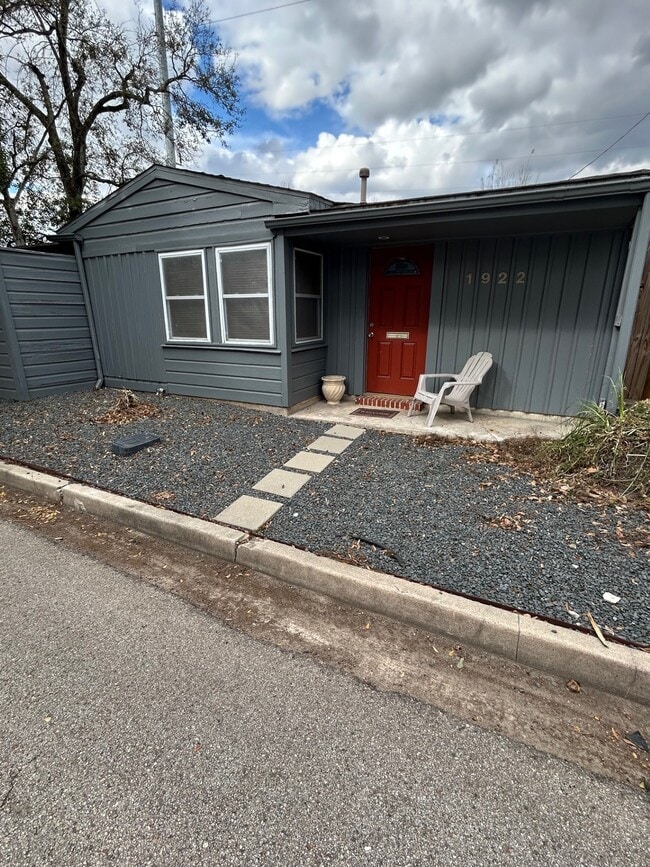 property at 1922 Vassar St