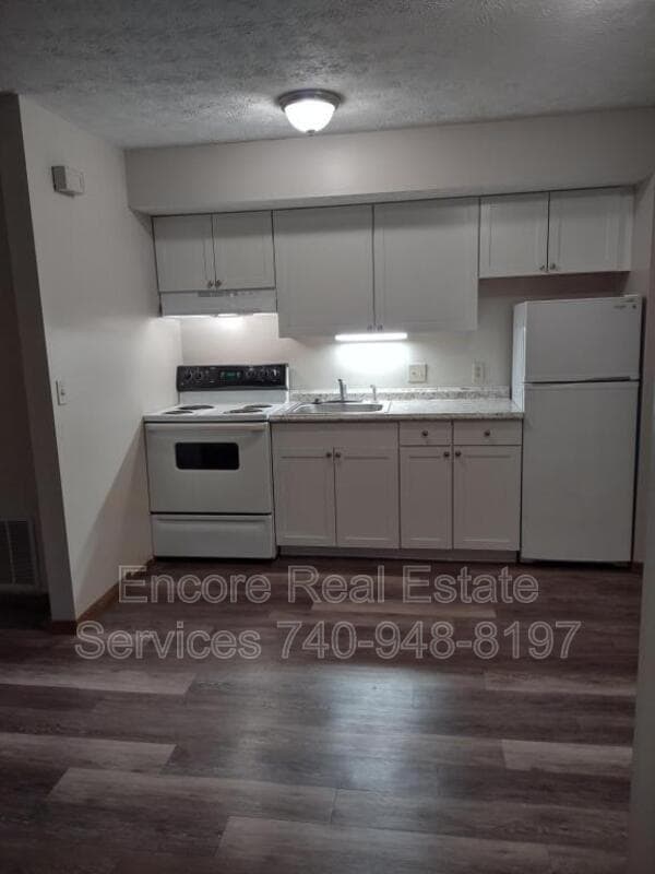 property at 1236 Green Valley Dr