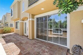 10 Bravo Ln in Aliso Viejo, CA - Foto de edificio - Building Photo