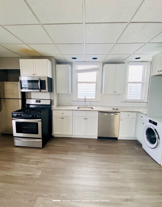 346 Chelsea St, Unit #2 in Boston, MA - Building Photo