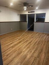 38326 16th St E in Palmdale, CA - Building Photo - Building Photo