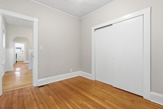 35 Oakland St in Salem, MA - Building Photo - Building Photo