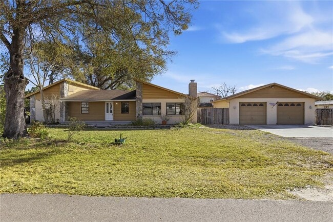 10301 Trail Ridge Ln in Tampa, FL - Building Photo - Building Photo