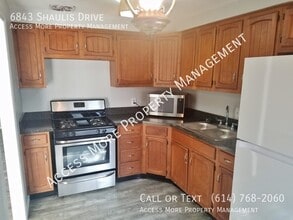 6843 Shaulis Dr in Reynoldsburg, OH - Building Photo - Building Photo