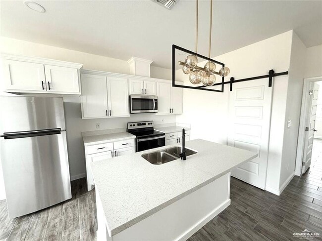 11 N Crown Ln in Pharr, TX - Building Photo - Building Photo