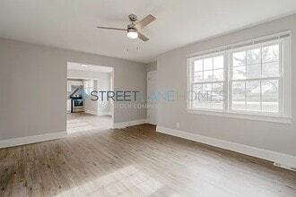 565 Alamo St in Spartanburg, SC - Foto de edificio - Building Photo