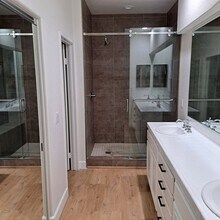 24353 Allegra Way in Santa Clarita, CA - Building Photo - Building Photo