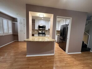 9950 Topanga Canyon Blvd in Chatsworth, CA - Building Photo - Building Photo