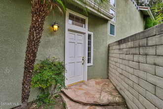4912 Barbados Ct in Oak Park, CA - Building Photo - Building Photo