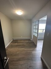 21 Stirling Ave S in Kitchener, ON - Building Photo - Building Photo