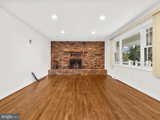 property at 7718 Suitt Dr