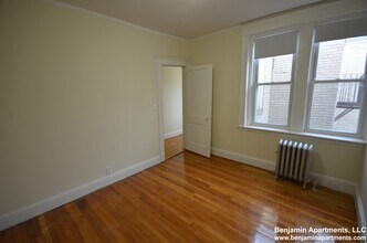1175 Boylston St, Unit 46 in Boston, MA - Building Photo - Building Photo