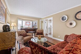 17608-17693 93 Ave NW in Edmonton, AB - Building Photo