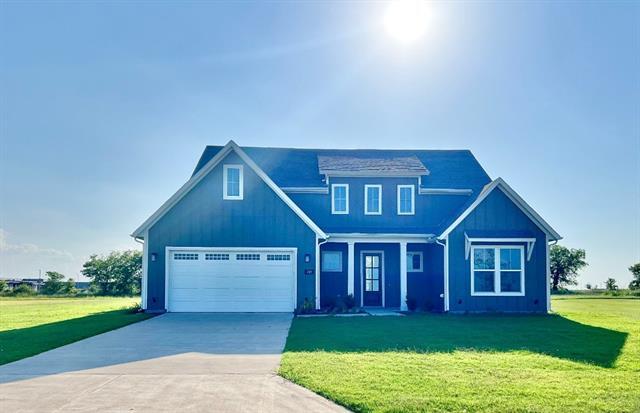 property at 709 Lexington Ln