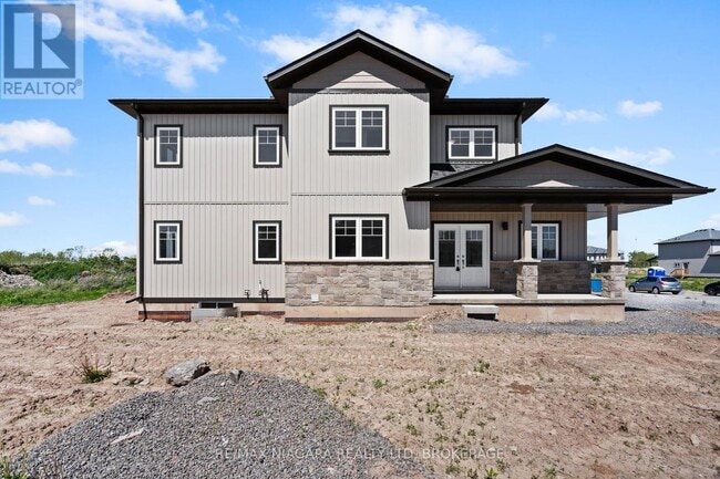 property at 154 Hillcrest Rd