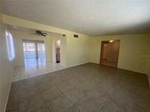 167 Easton Dr NW in Port Charlotte, FL - Building Photo - Building Photo