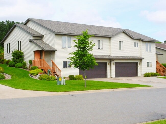 property at 622 N 16th Ave