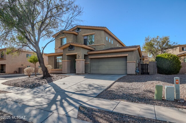 property at 6161 N Placita San Agustin