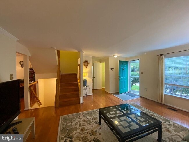 10523 Polk Square Ct in Gaithersburg, MD - Building Photo - Building Photo