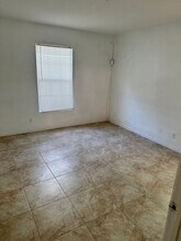 821 5th St in West Palm Beach, FL - Building Photo - Building Photo