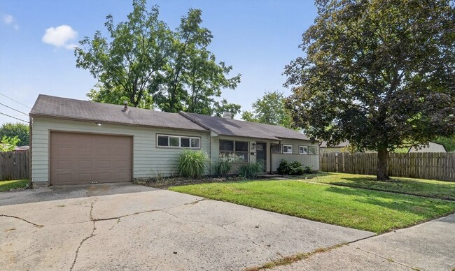 6809 E 47th St in Indianapolis, IN - Building Photo - Building Photo