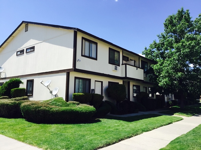 Locust Street Apartments in Reno, NV - Building Photo