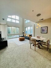 5501 DeMarcus Blvd in Dublin, CA - Building Photo - Building Photo