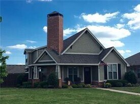 3801 S W Capstone Ave in Bentonville, AR - Building Photo