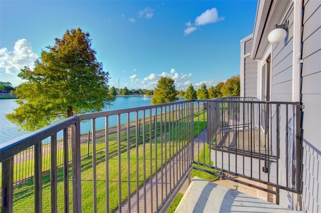 property at 1620 Good Day Dr