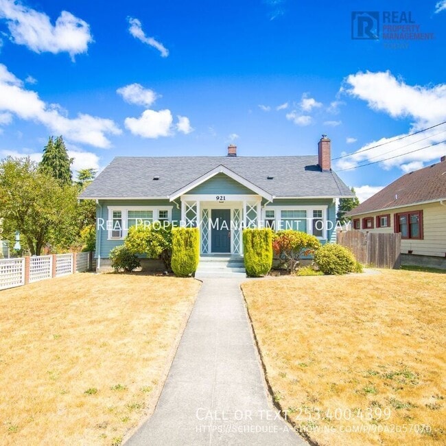 property at 921 N Alder St