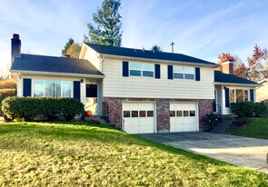 1275 NW Jenne Ave in Portland, OR - Building Photo