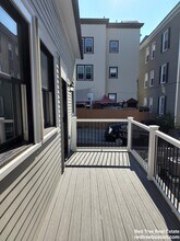 201 Boylston St, Unit 3 in Brookline, MA - Building Photo - Building Photo