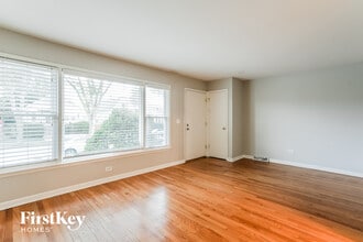 3657 W 59th Pl in Chicago, IL - Building Photo - Building Photo