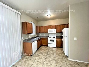 6610 W Hayes St in Phoenix, AZ - Building Photo - Building Photo
