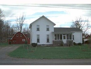 609 Stony Point Rd in Spencerport, NY - Building Photo - Building Photo