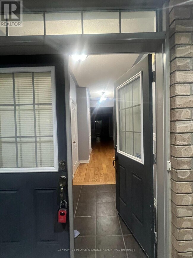 85 Aspermont Cres in Brampton, ON - Building Photo - Building Photo