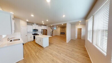 14595 SW 78th Ave in Tigard, OR - Building Photo - Building Photo