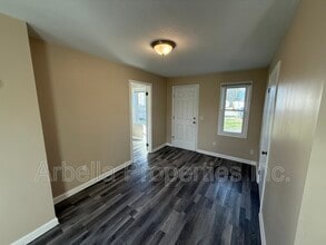 1509 Fuller St in Kingsport, TN - Foto de edificio - Building Photo