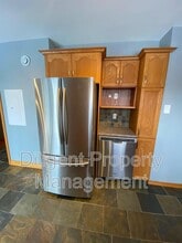 369 Applegrove Ave in Peterborough, ON - Building Photo - Building Photo