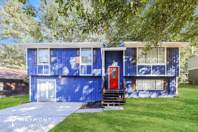 property at 418 Autumn Dr